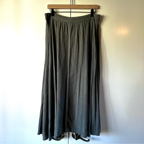 Olive Green Button Down Midi Skirt - Picture 2 of 6